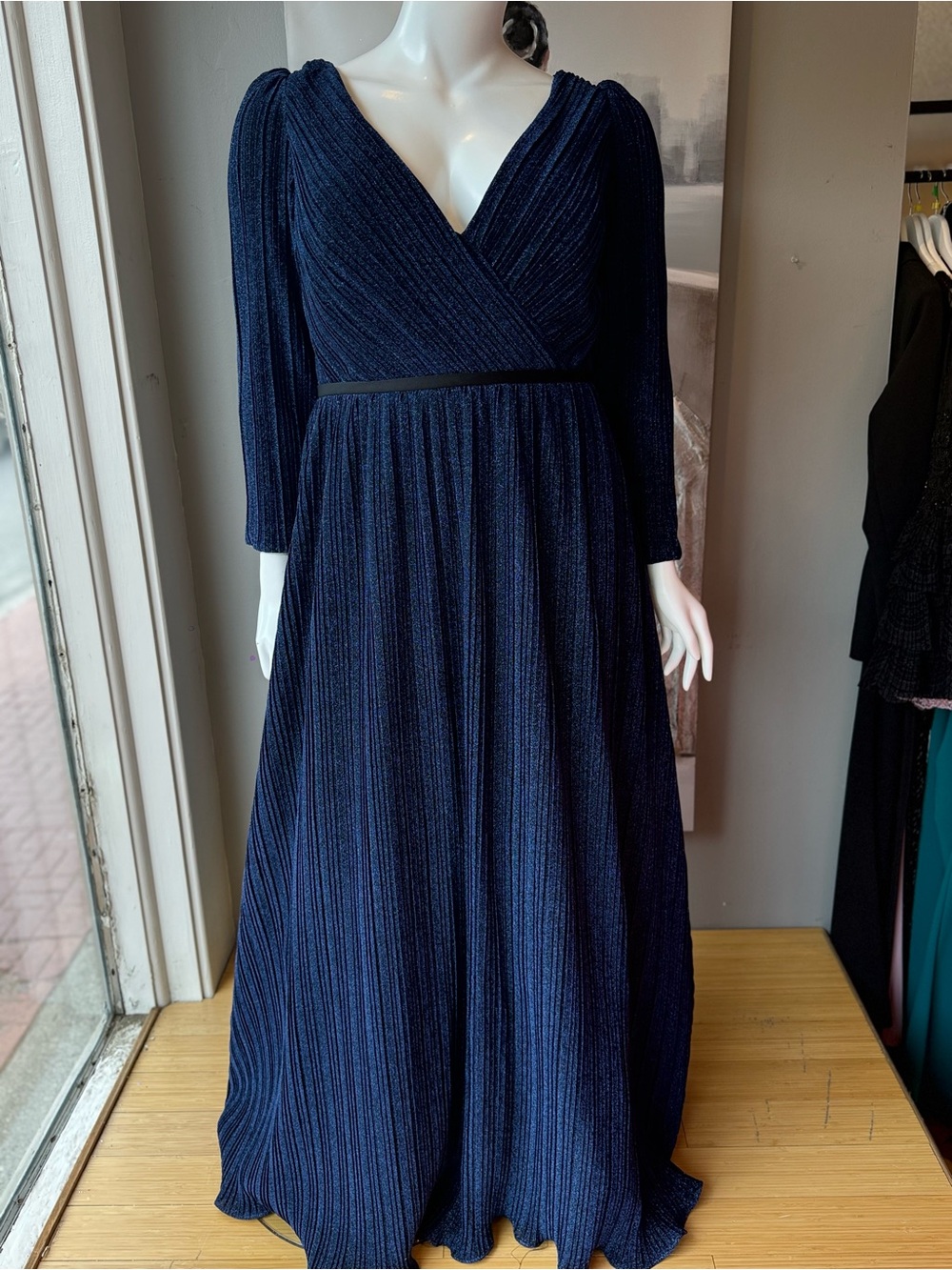 Mac Duggal Navy Blue Long Sleeve V-Neck Gown